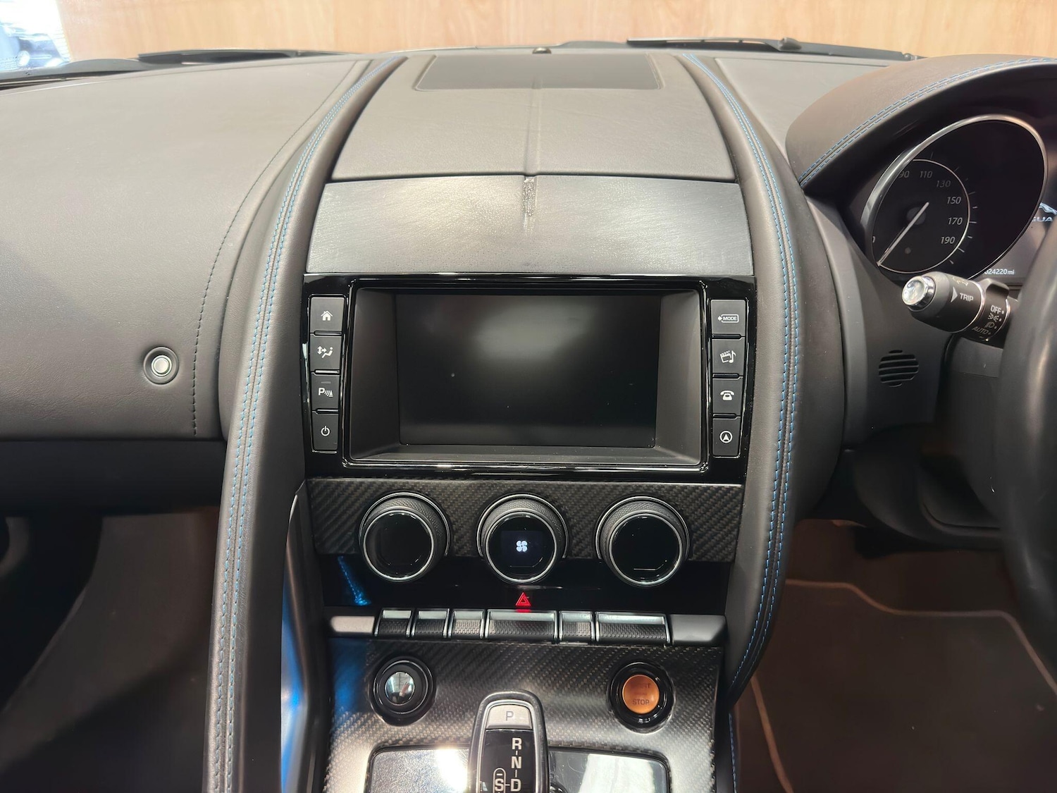 Used Jaguar F-Type for sale - 76659336: Photo 28