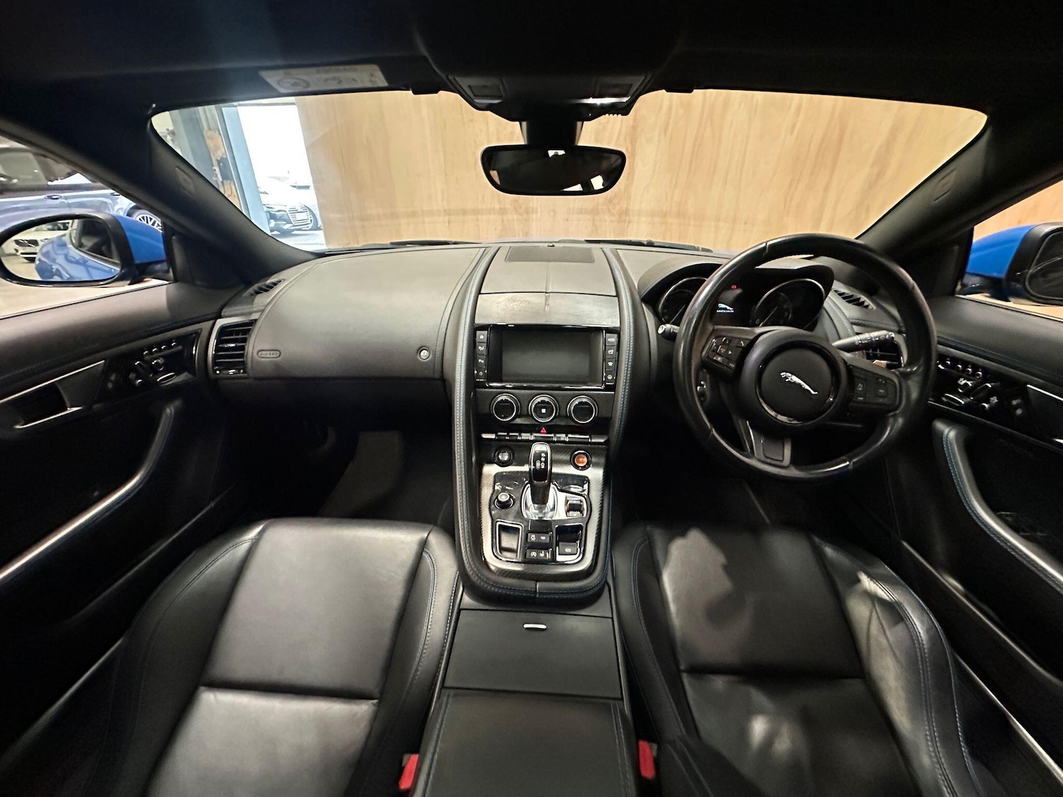 Used Jaguar F-Type for sale - 76659336: Photo 32