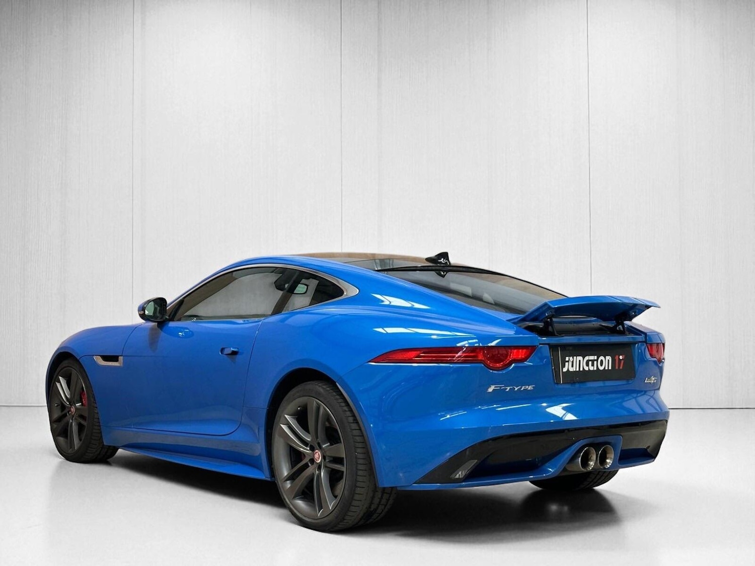 Used Jaguar F-Type for sale - 76659336: Photo 8