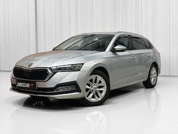 Used Skoda Octavia 2020 for sale - 76657245: Photo
