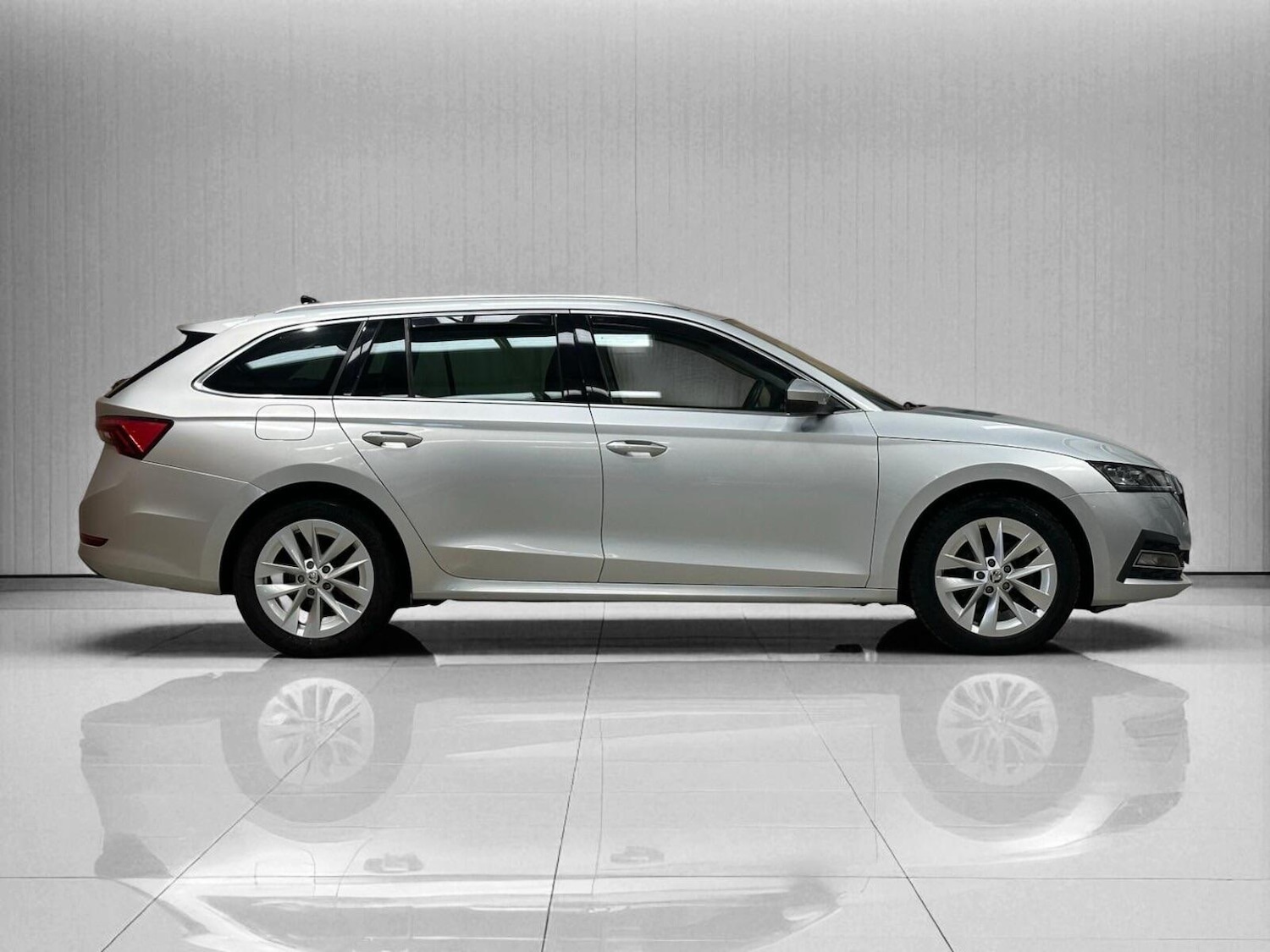 Used Skoda Octavia 2020 for sale - 76657245: Photo 7