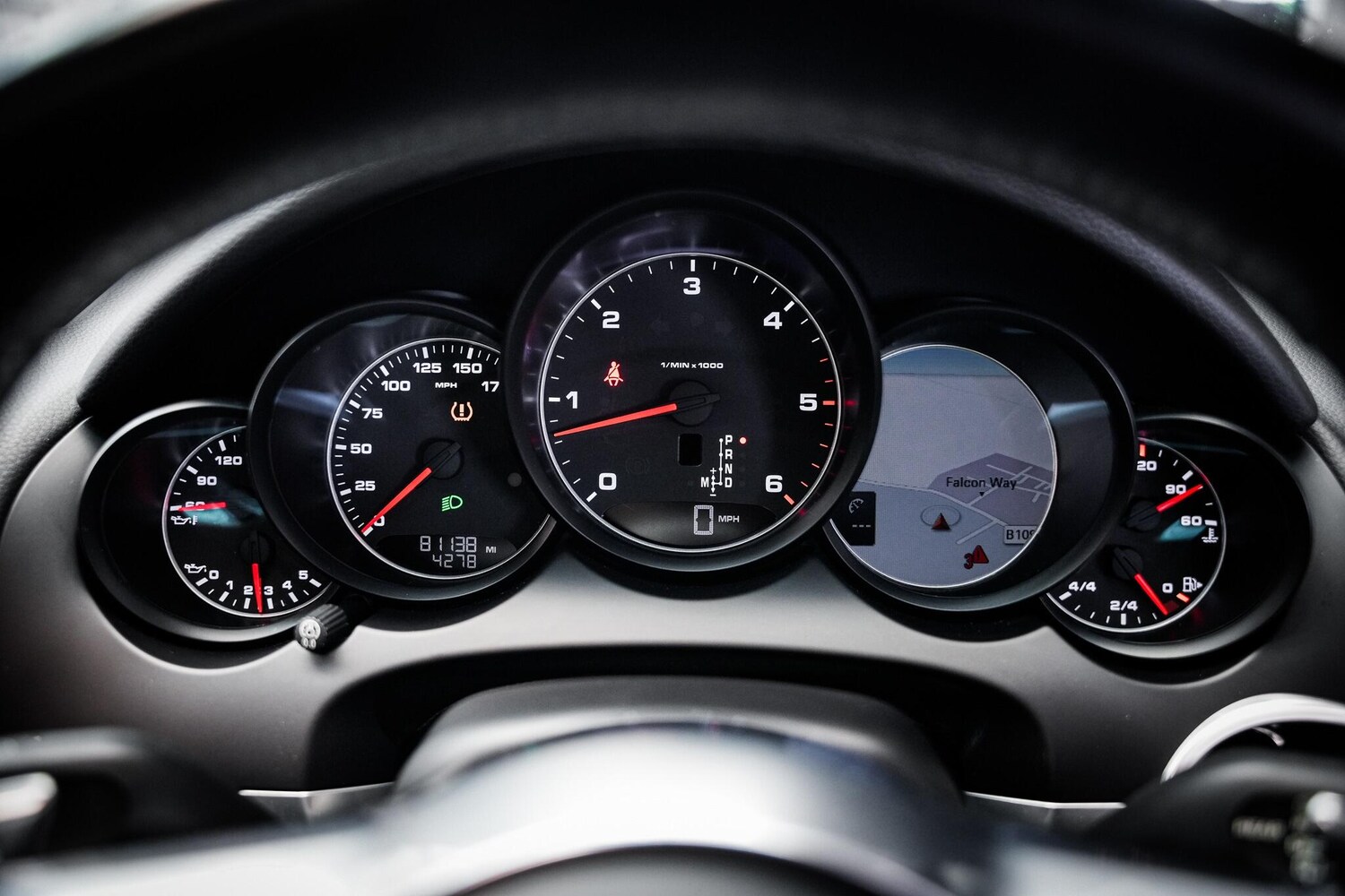 Used Porsche Cayenne 2016 for sale - 77853017: Photo 21