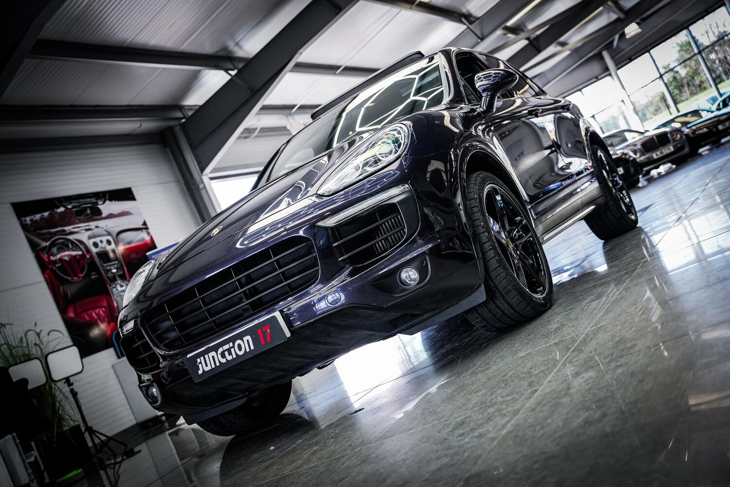 Used Porsche Cayenne 2016 for sale - 77853017: Photo 34