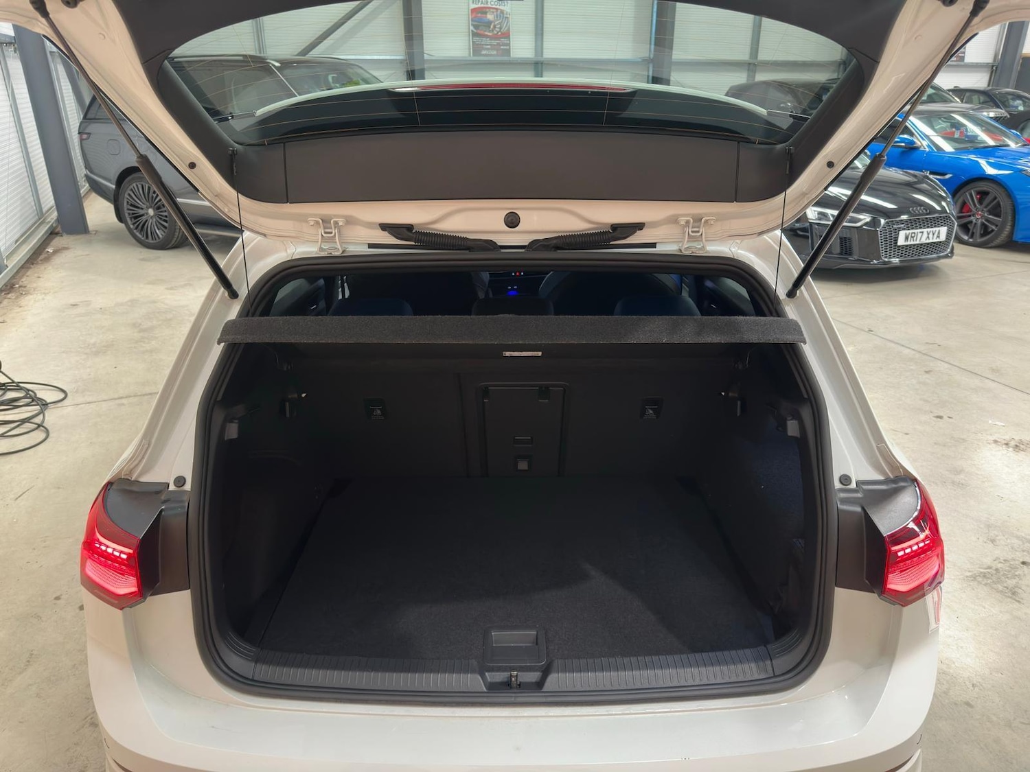 Used Volkswagen Golf 2021 for sale - 76658186: Photo 33