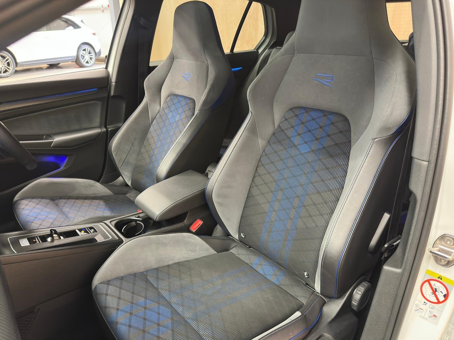 Used Volkswagen Golf 2021 for sale - 76658186: Photo 39