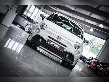 Used Abarth 595 2022 for sale - 79361449: Photo