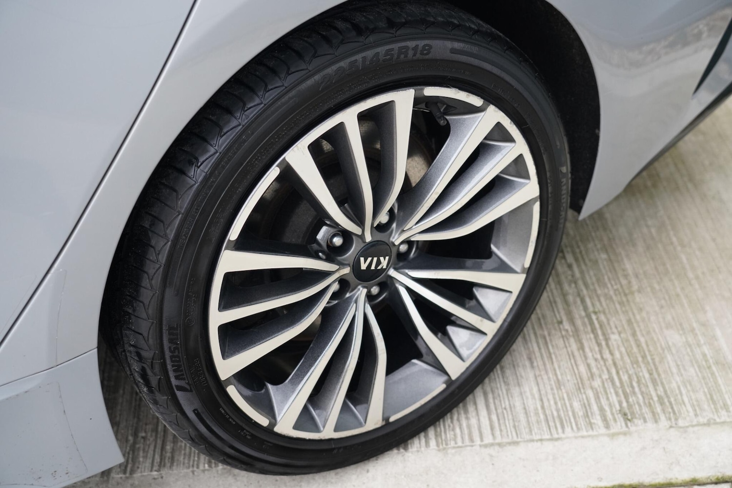 Used Kia Stinger 2018 for sale - 78184803: Photo 18