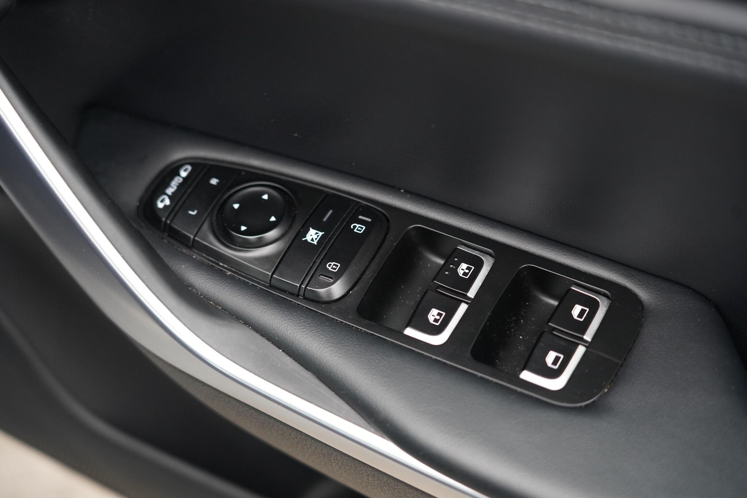 Used Kia Stinger 2018 for sale - 78184803: Photo 25