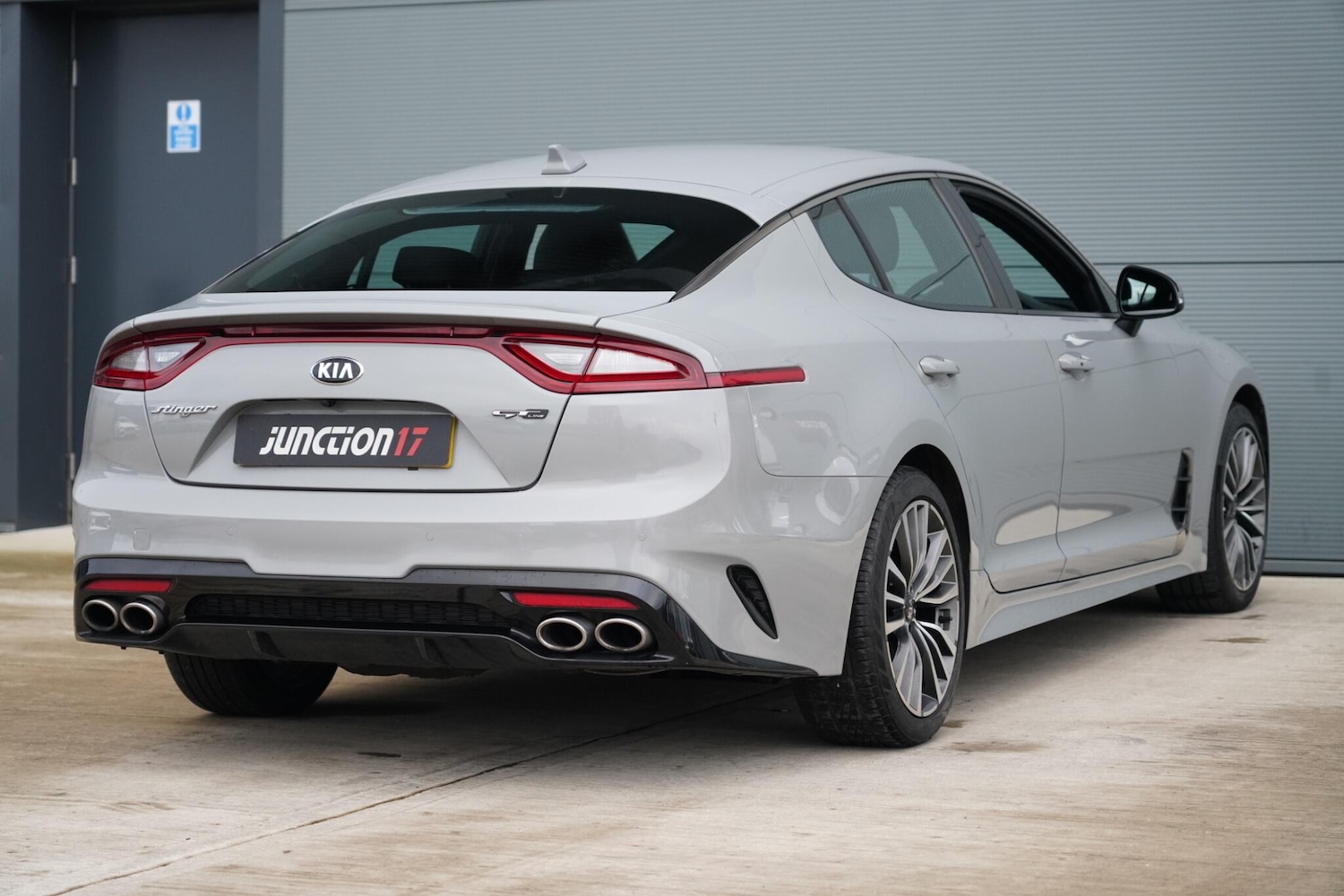 Used Kia Stinger 2018 for sale - 78184803: Photo 8