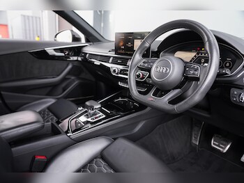 Used Audi RS4 Avant 2020 for sale - 78220252: Photo