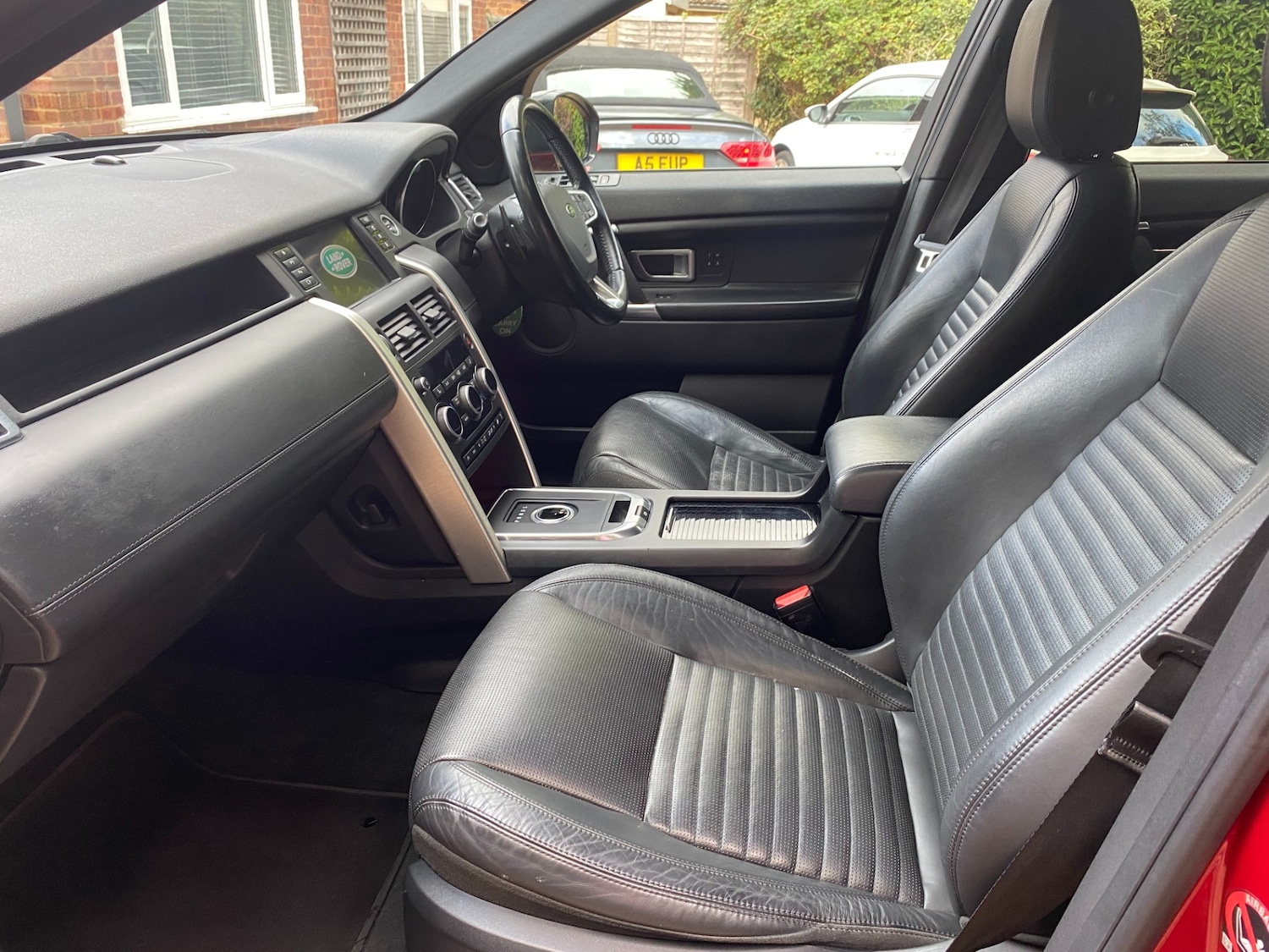 Used Land Rover Discovery Sport 2015 for sale - 76181233: Photo 7