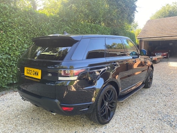 Used Land Rover Range Rover Sport 2015 for sale - 79007564: Photo