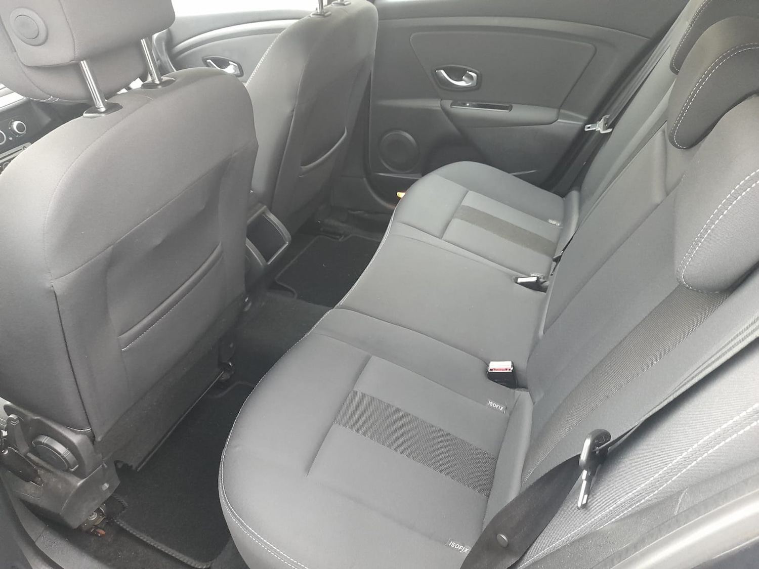 Used Renault Megane 2011 for sale - 77494386: Photo 6