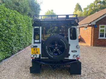 Used Land Rover Defender 2016 for sale - 75005854: Photo