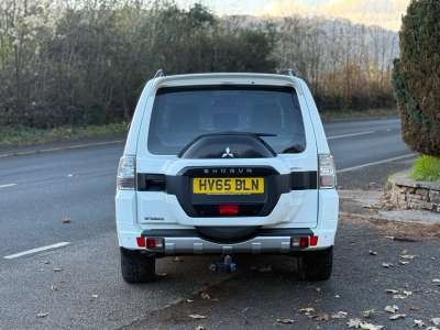 Used Mitsubishi Shogun 2015 for sale - 76749855: Photo 4