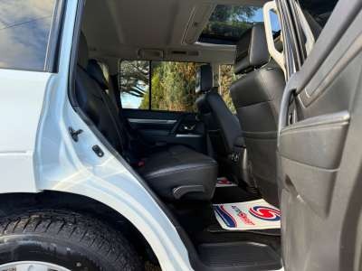 Used Mitsubishi Shogun 2015 for sale - 76749855: Photo 8