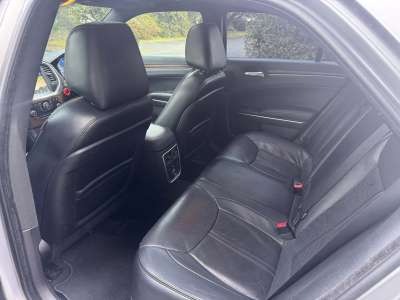 Used Chrysler 300C 2015 for sale - 77258644: Photo 8