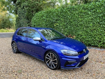 Used Volkswagen Golf 2017 for sale - 75997511: Photo