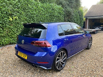 Used Volkswagen Golf 2017 for sale - 75997511: Photo