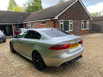 Used Jaguar XE 2018 for sale - 78569136: Photo