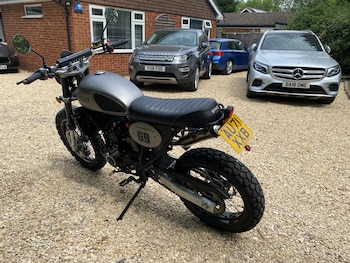 Used BULLIT MOTORCYCLES HERO 250 2021 for sale - bike-78744432: Photo