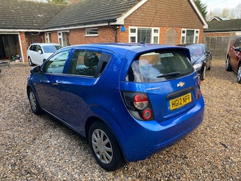 Used Chevrolet Aveo 2012 for sale - 77064074: Photo