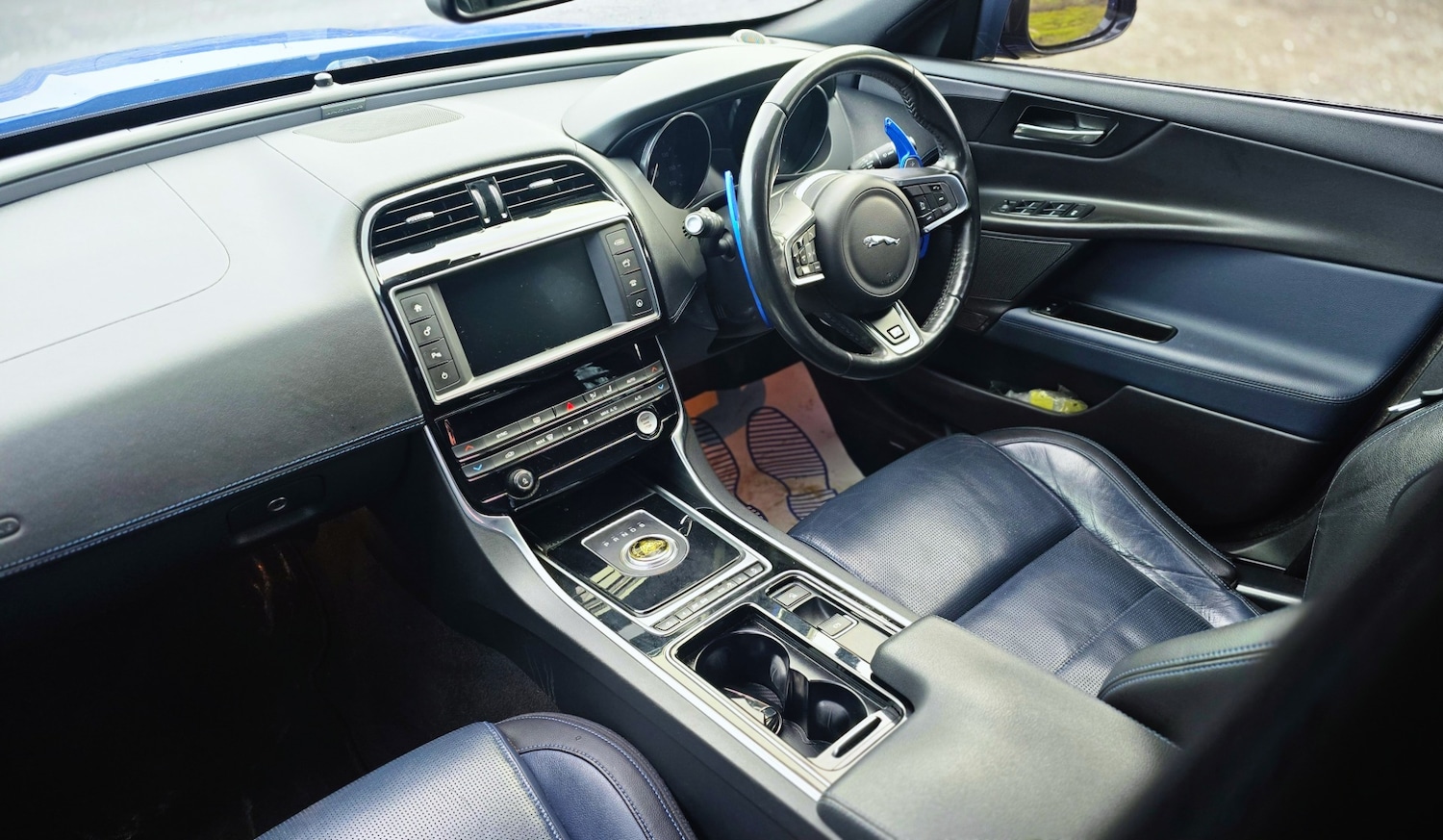 Used Jaguar XE 2017 for sale - 77329578: Photo 13