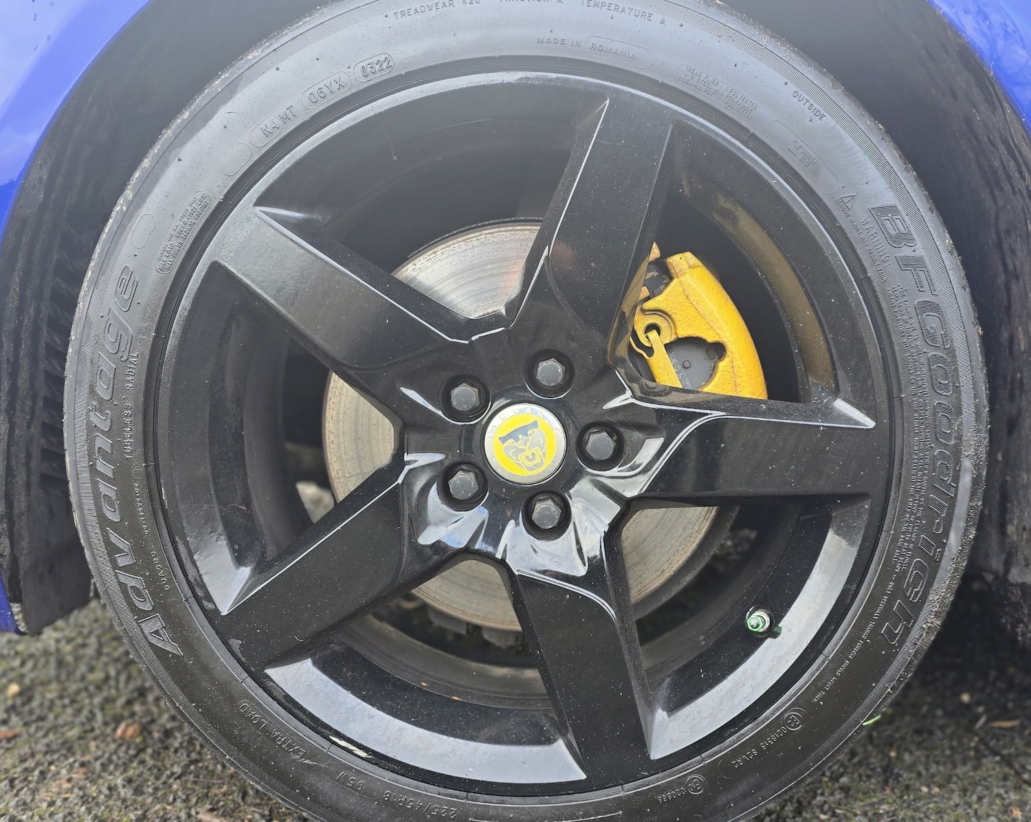 Used Jaguar XE 2017 for sale - 77329578: Photo 17