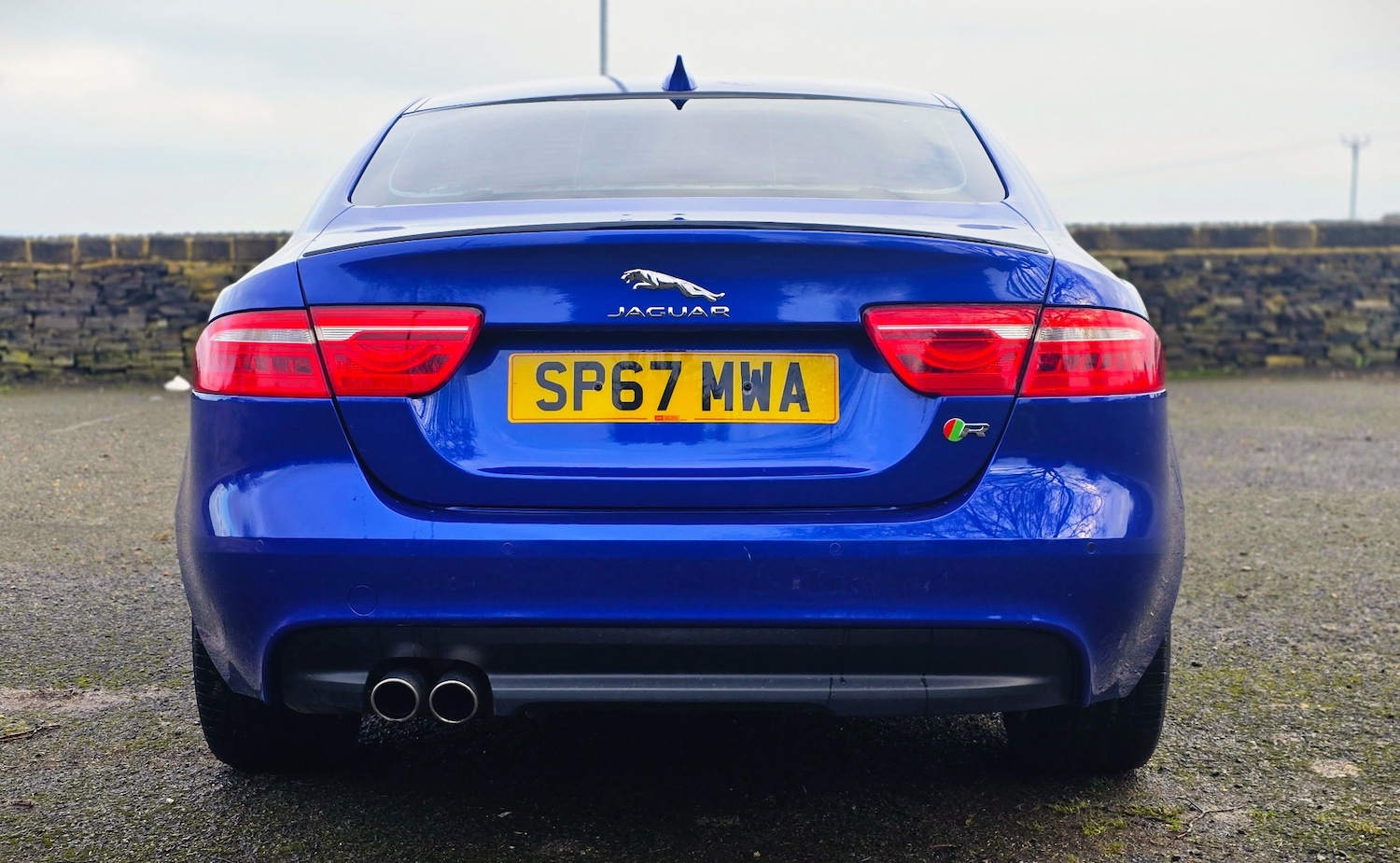 Used Jaguar XE 2017 for sale - 77329578: Photo 4