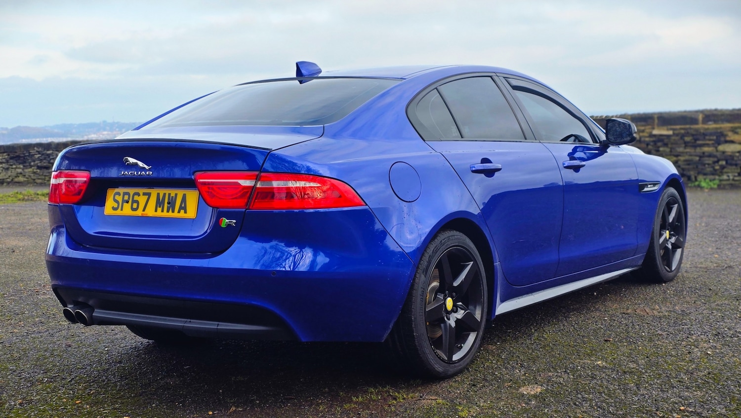 Used Jaguar XE 2017 for sale - 77329578: Photo 5