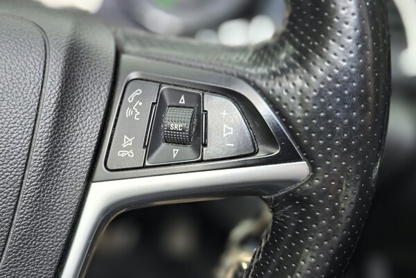 Used Vauxhall Cascada 2013 for sale - 71449527: Photo 18