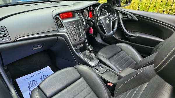 Used Vauxhall Cascada 2013 for sale - 71449527: Photo 19