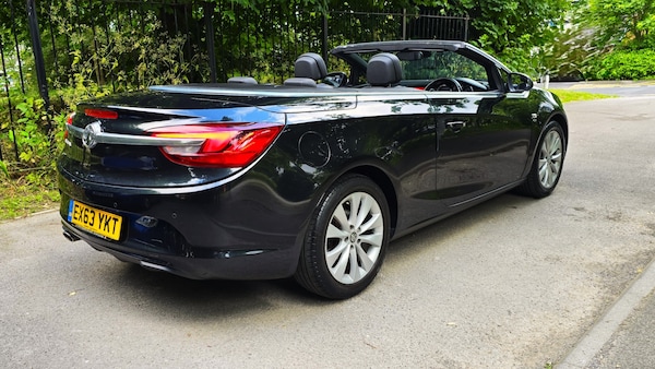 Used Vauxhall Cascada 2013 for sale - 71449527: Photo 7