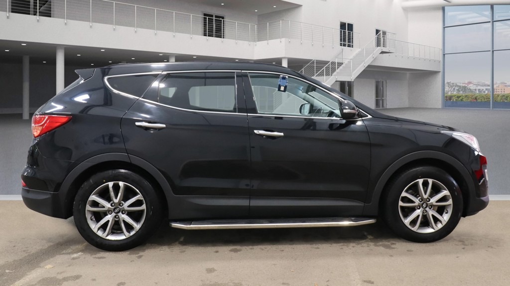 Used Hyundai Santa Fe 2014 for sale - 76335272: Photo 4