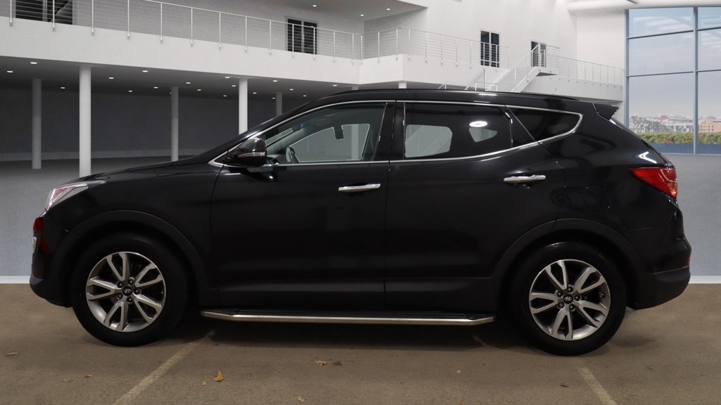 Used Hyundai Santa Fe 2014 for sale - 76335272: Photo 5