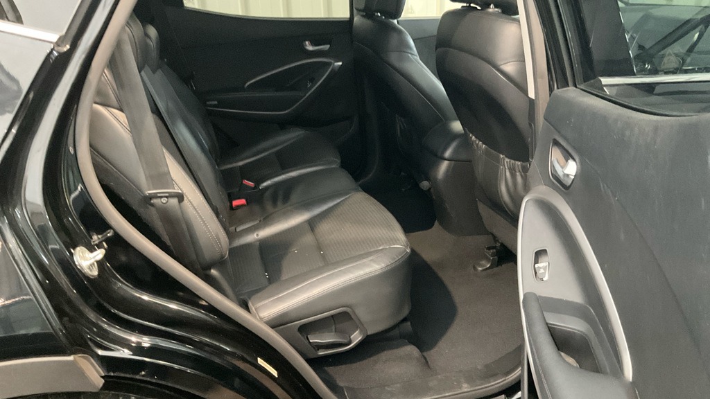Used Hyundai Santa Fe 2014 for sale - 76335272: Photo 8