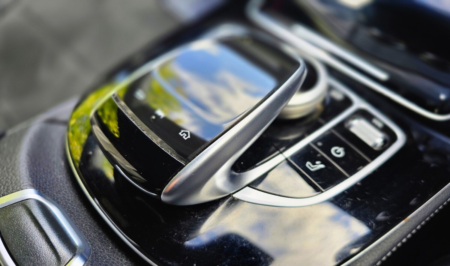 Used Mercedes-Benz E Class 2017 for sale - 75903823: Photo 33