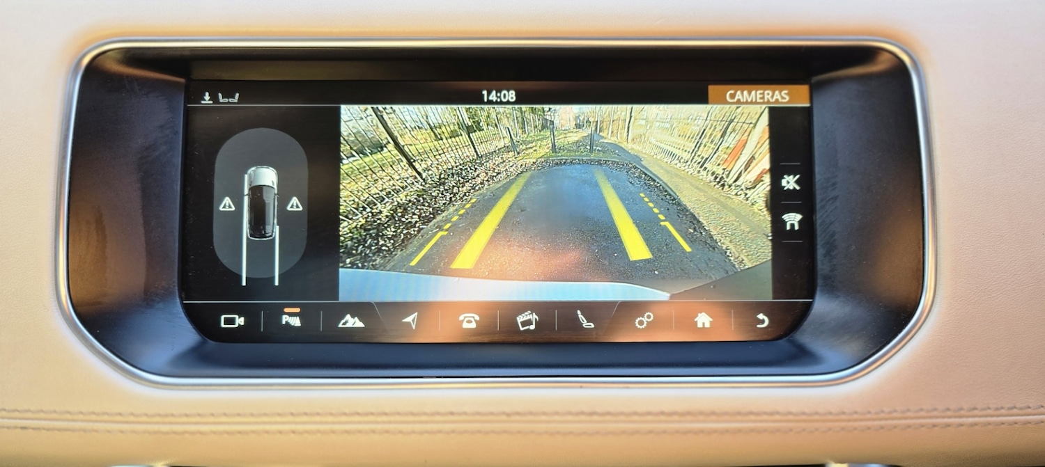 Used Land Rover Range Rover Sport 2017 for sale - 76664300: Photo 18