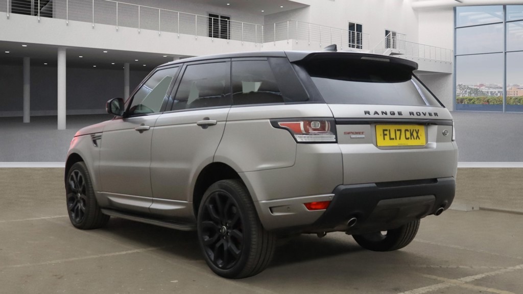 Used Land Rover Range Rover Sport 2017 for sale - 76664300: Photo 2