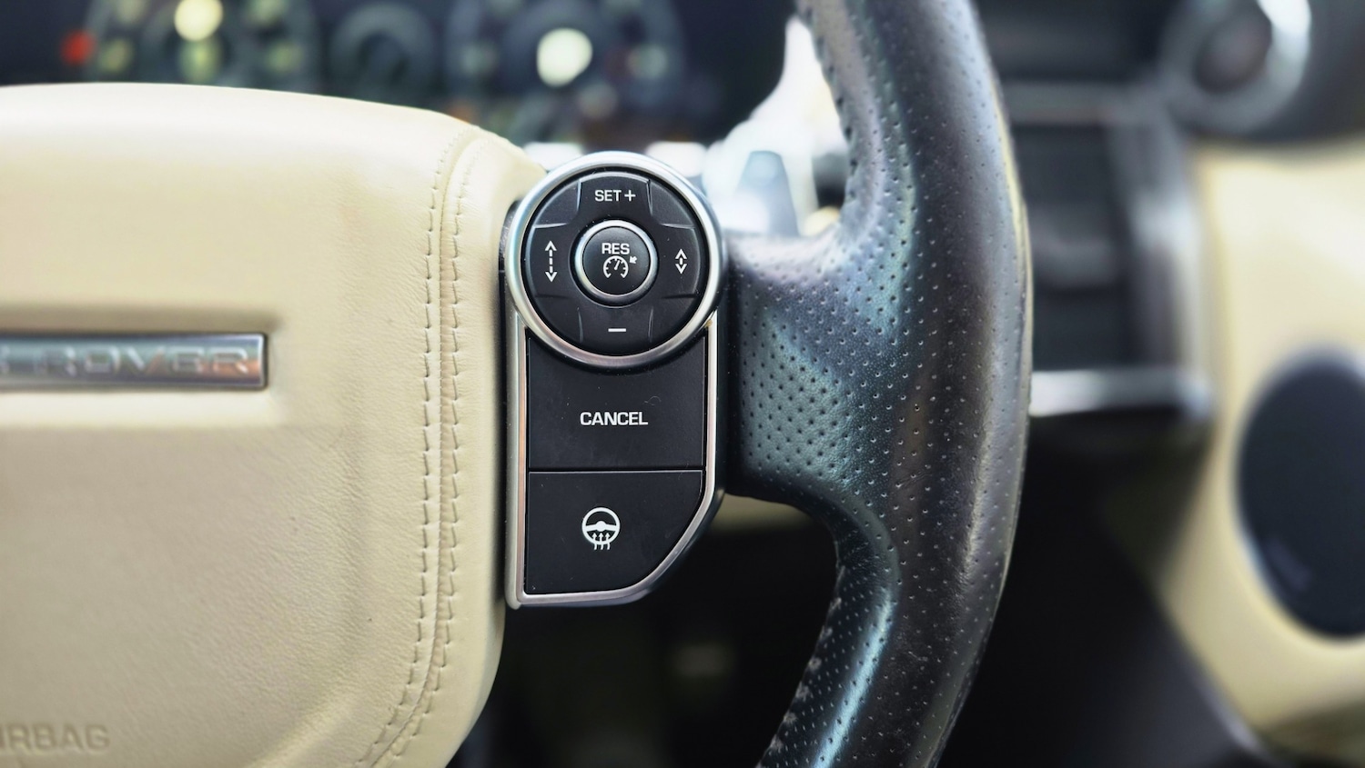 Used Land Rover Range Rover Sport 2017 for sale - 76664300: Photo 22