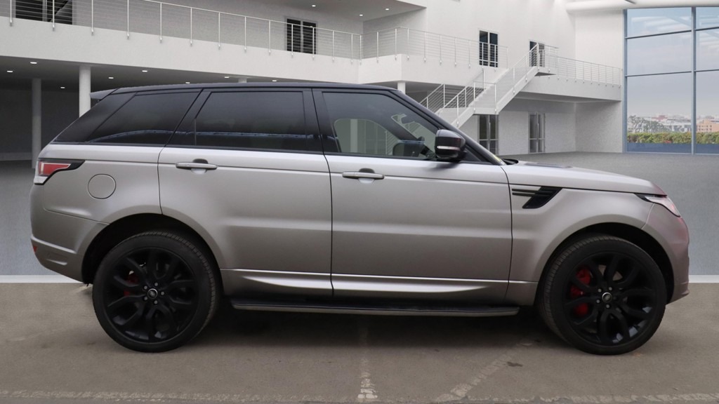 Used Land Rover Range Rover Sport 2017 for sale - 76664300: Photo 4