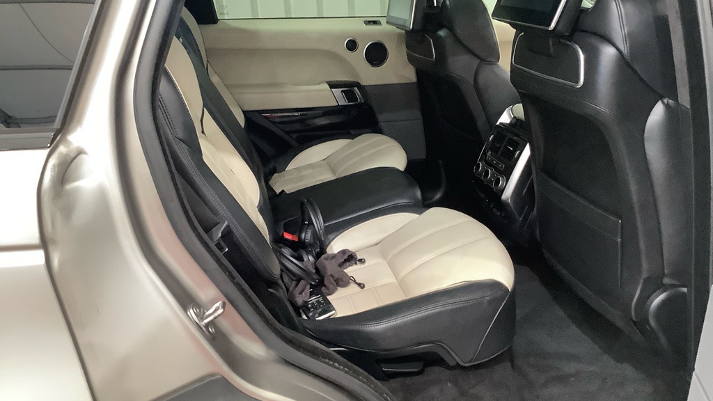 Used Land Rover Range Rover Sport 2017 for sale - 76664300: Photo 8