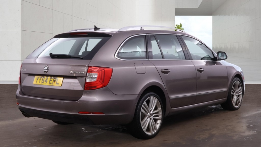 Used Skoda Superb 2014 for sale - 78146115: Photo 15