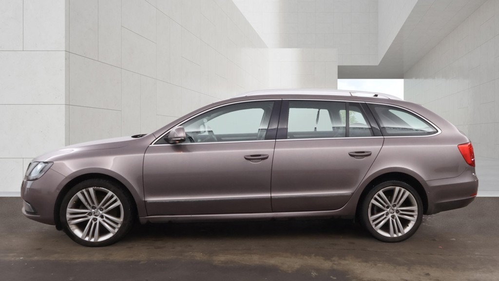 Used Skoda Superb 2014 for sale - 78146115: Photo 17