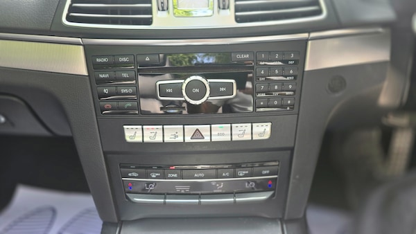 Used Mercedes-Benz E-Class 2013 for sale - 75151871: Photo 24