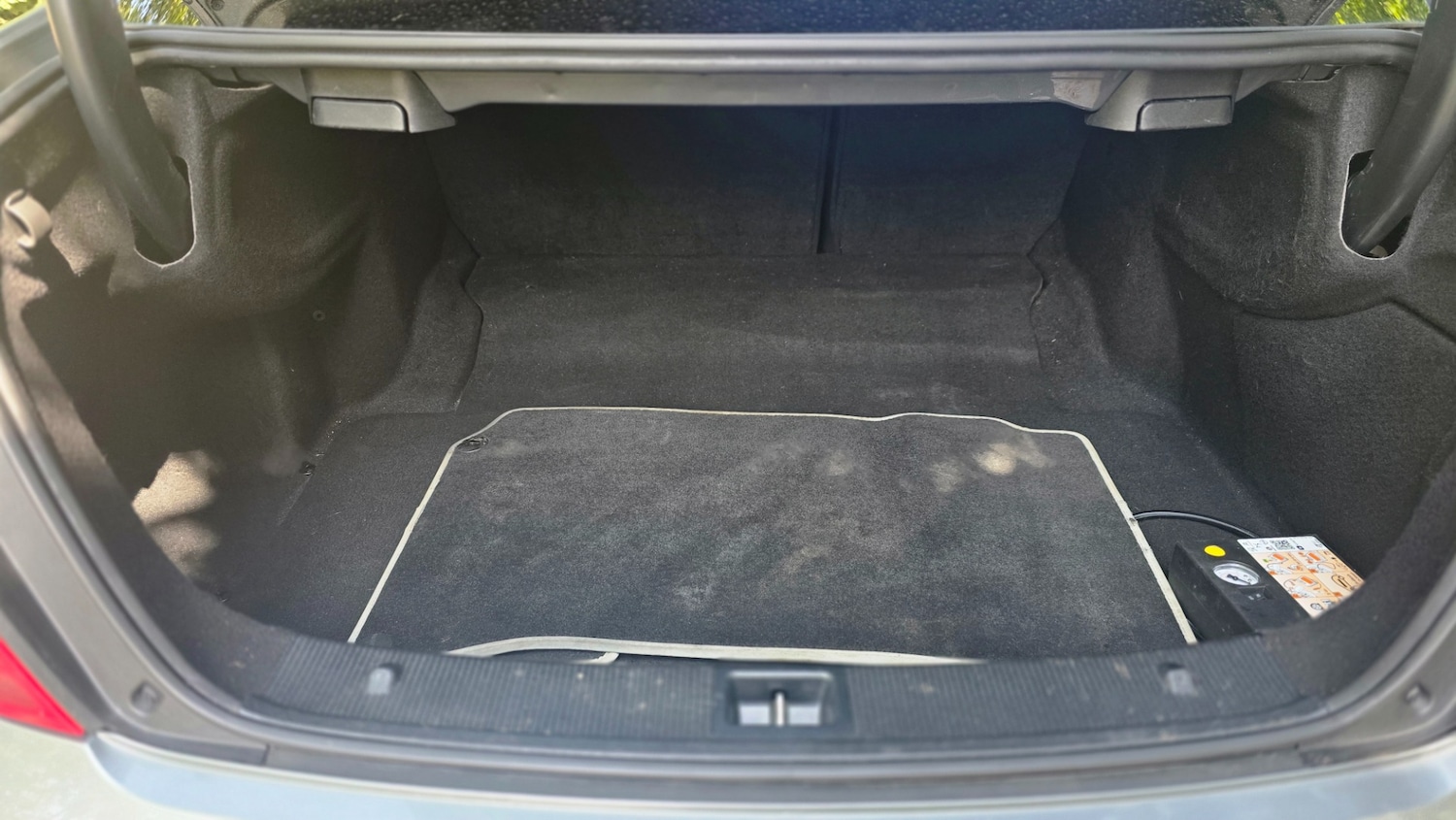 Vehicle 33
