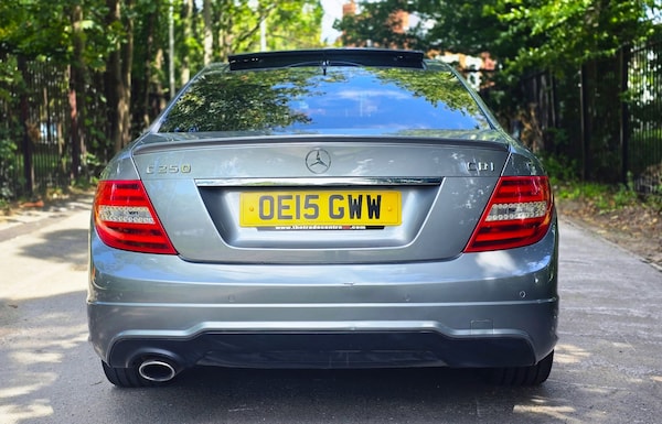Used Mercedes-Benz C-Class 2015 for sale - 75296705: Photo 5