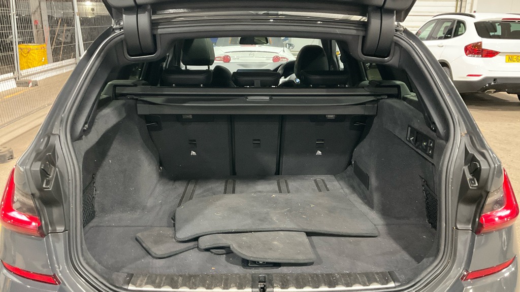 Used BMW 3 Series 2021 for sale - 76656495: Photo 9