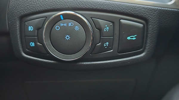 Used Ford S-Max 2016 for sale - 72396520: Photo 30