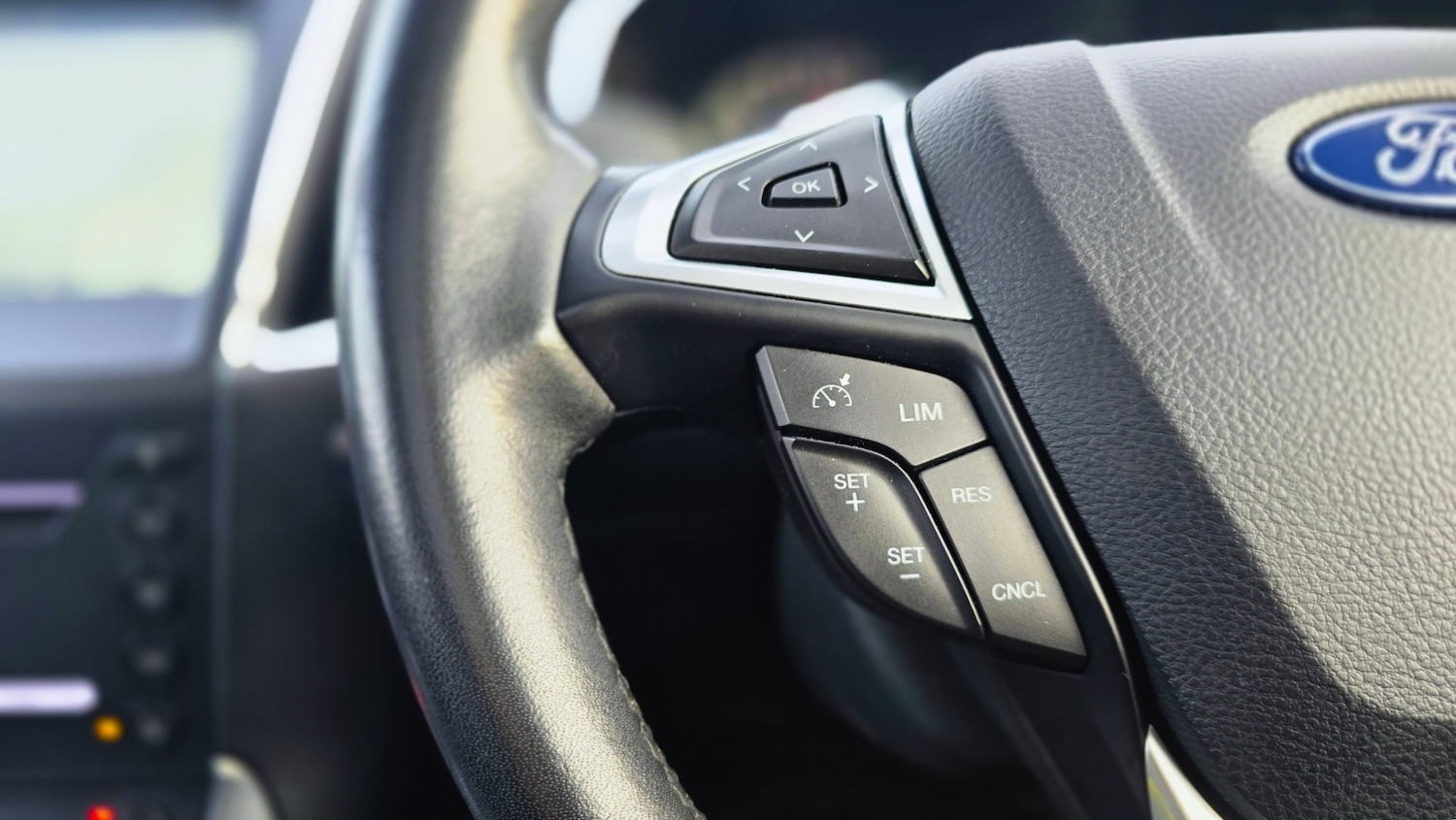 Used Ford S-Max 2016 for sale - 76455682: Photo 24